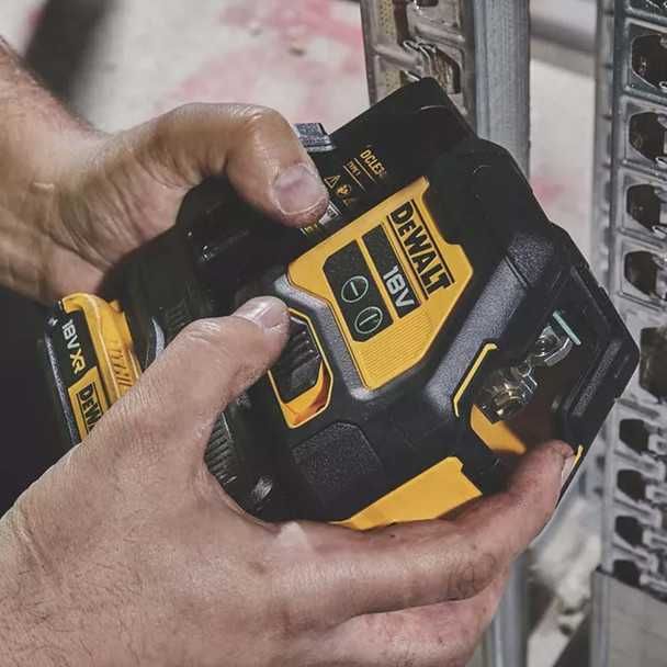 Лазерен нивелир Dewalt DCLE34021D1, 18V