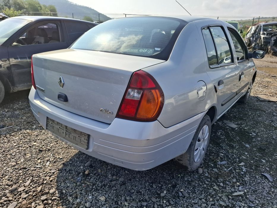 Elemente Caroserie Renault Clio Sedan/Symnol 1.4i