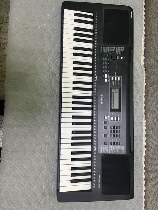 Синтещатор PSR-E363