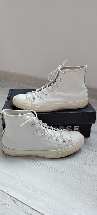 Оригинални бели дамски кецове CONVERSE VINTAGE CTAS-HI EUR38