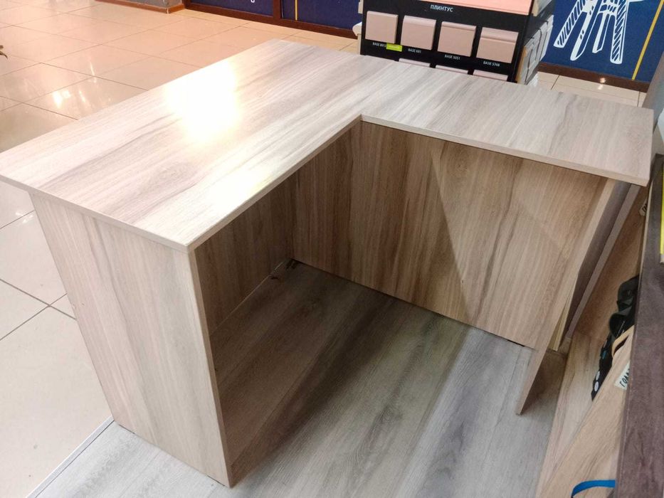 продам мебель, столы, стулья