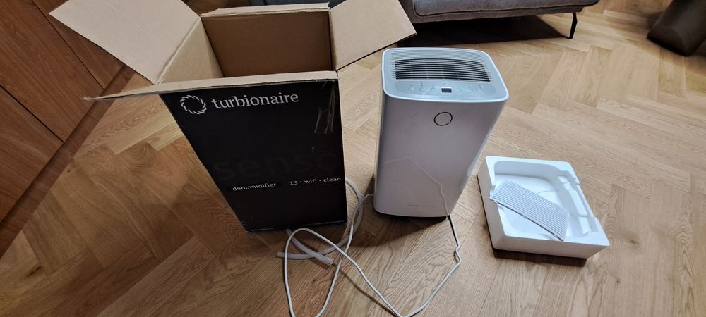 Dezumidificator si Purificator Turbionaire SENSO 13 WIF