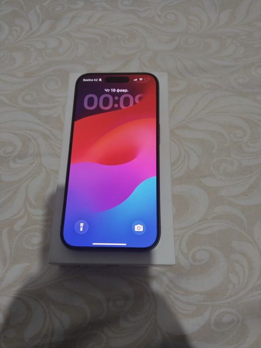 Продам Айфон 15 про