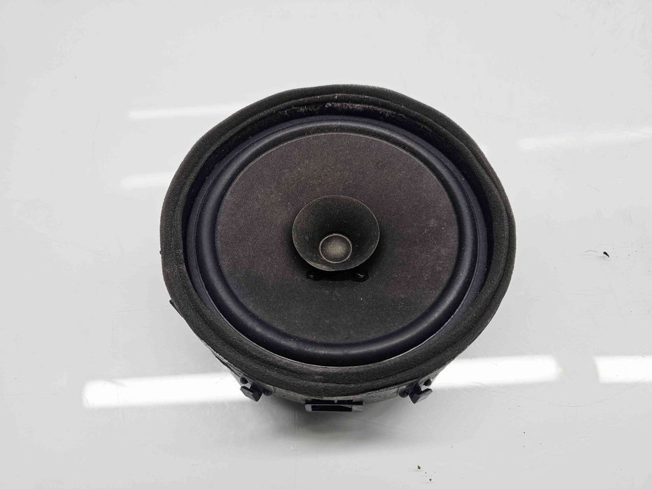 Boxa stanga fata MITSUBISHI Outlander II [Fabr 2006-2015] 8720A017