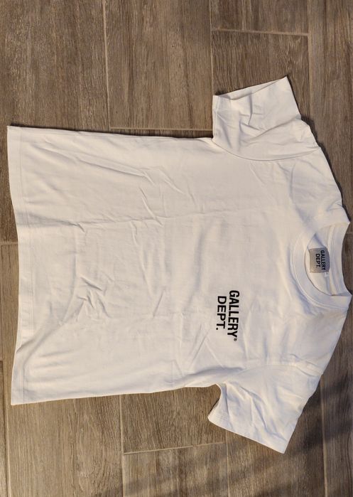 tricou Gallery Dept.