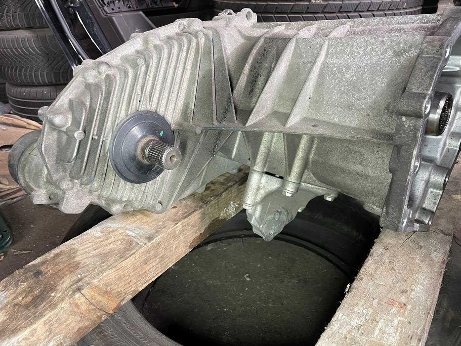 Продавам Раздатка OBU341011Q Porsche Cayenne 3.0D 92A/EG22/2012