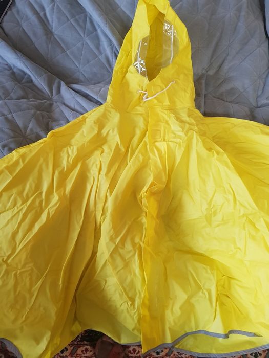 Дъждобран  и якета за дъжд - 15 лв