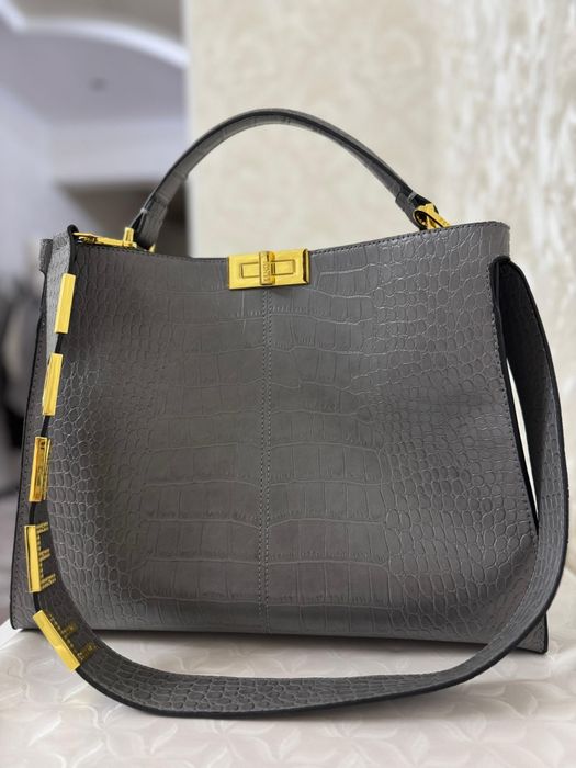 Новая сумка Fendi