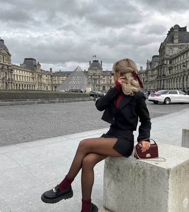 Дамски сет в червено