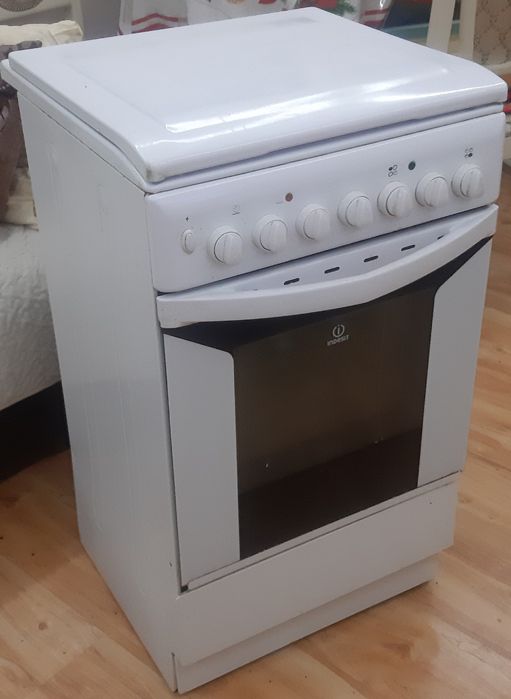 Срочно продам родам газ плиту