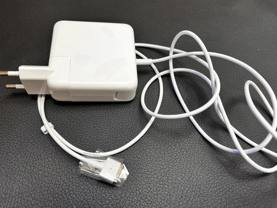  зарядни apple macbook чисто нови mac макбук A1322 Magsafe