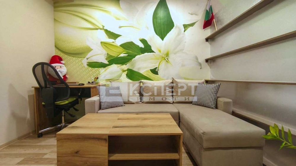 Продава се Тристаен апартамент в Пловдив, Кючук Париж - 86 кв.м за 1902 €/кв.м - Снимка #5