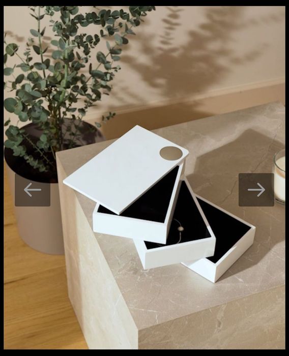 Кутия за бижута Umbra Spindle