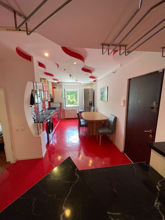 Vând apartament