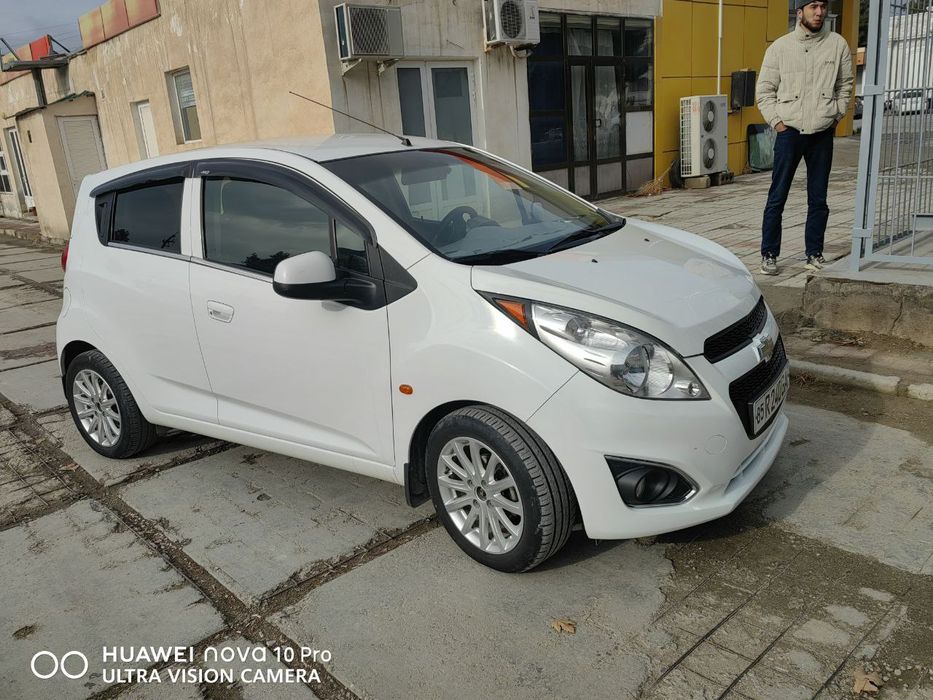 Автомобиль спарк