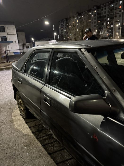 Мазда  хэтчбек на ходу