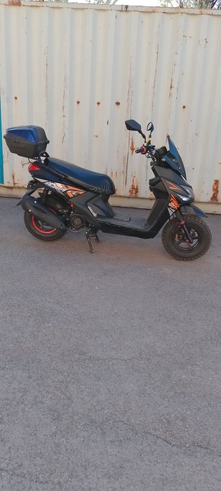 Продам мопед 150 куб