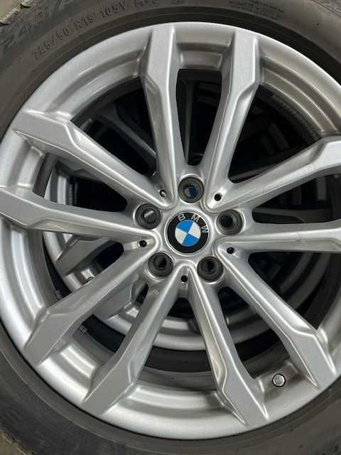 BMW X4 - комплект зимни гуми с алуминиеви джанти