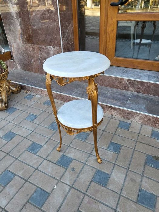 Италианска колона от месинг и мрамор