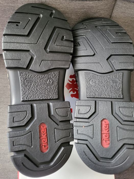 Продам мужские туфли