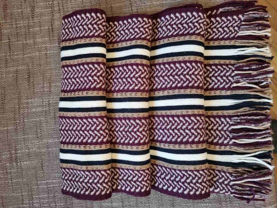 Вълнен пъстър шал