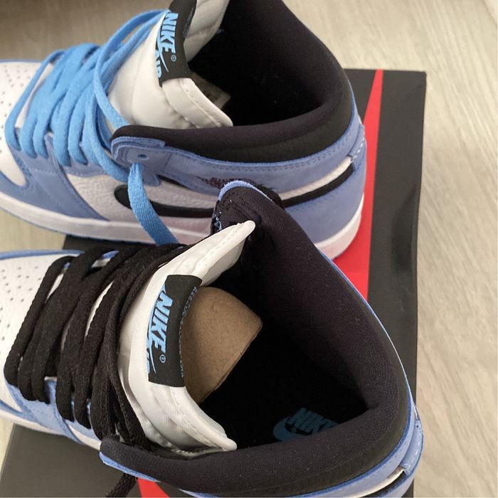 Nike Jordan 1 University Blue