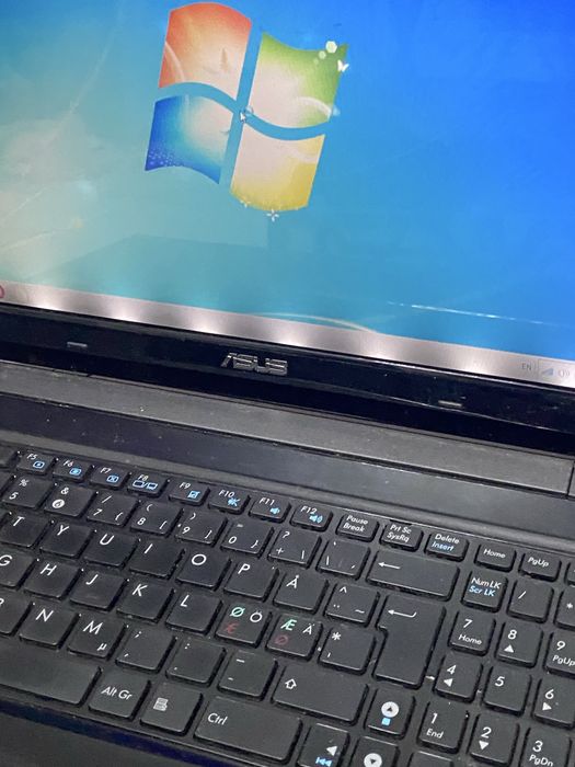 Лаптоп acer asus лаптоп