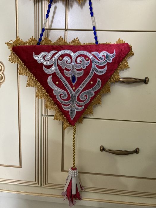 Оюлы үй тумары