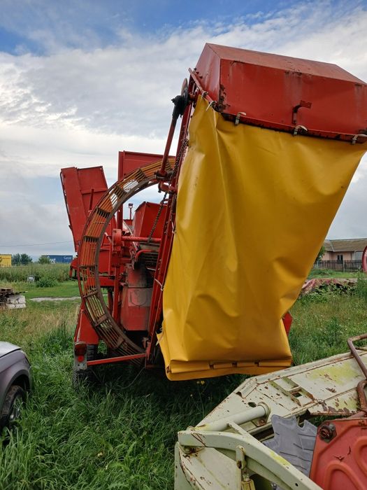 Masina scos cartofi grimme hl 750