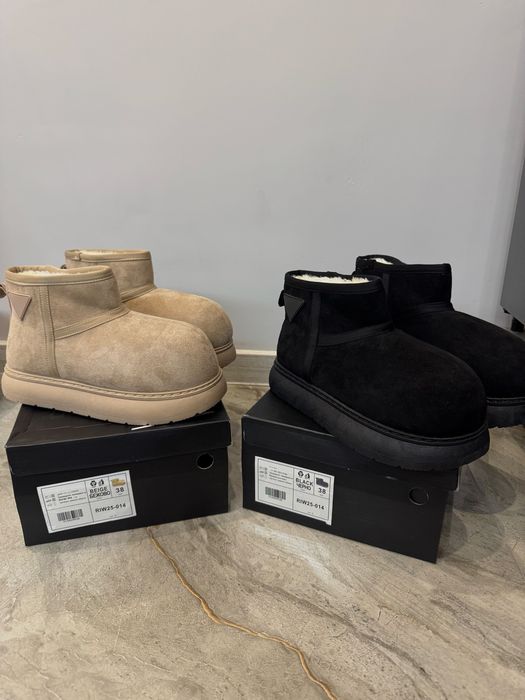 Дамски ботуши.