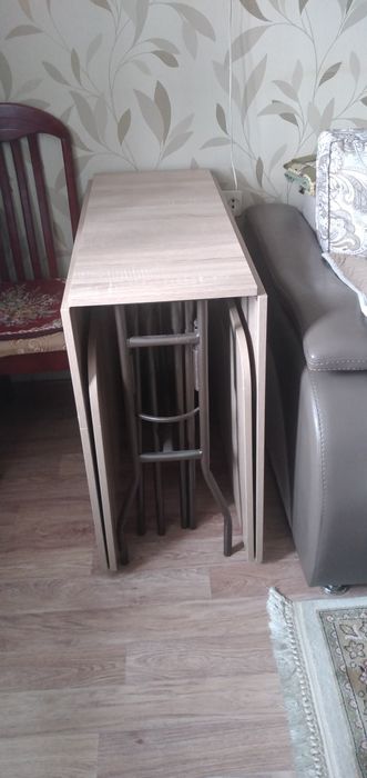 Раздвижной  стол