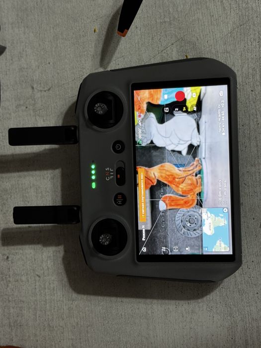 Продам дрон DJI MINI 5 pro