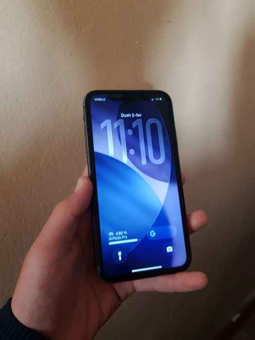 Iphone 11  abmenga faqat iloji bosa iphone 12 bosa minila keremas