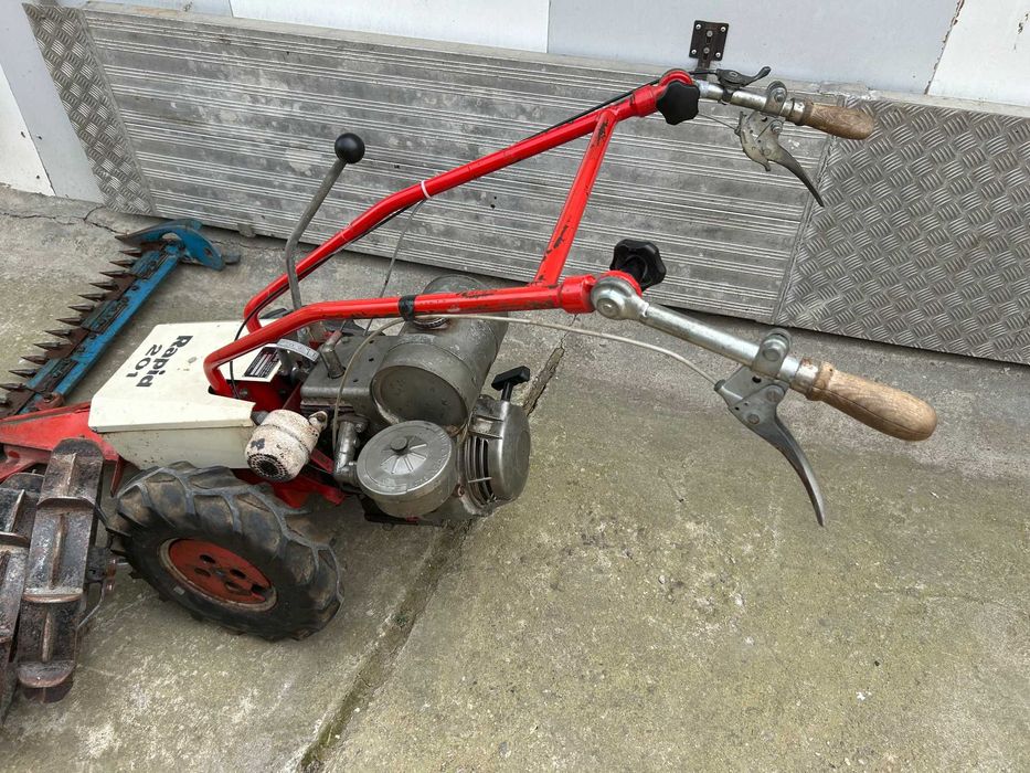 Motocositoare ,cositoare  Rapid 201.