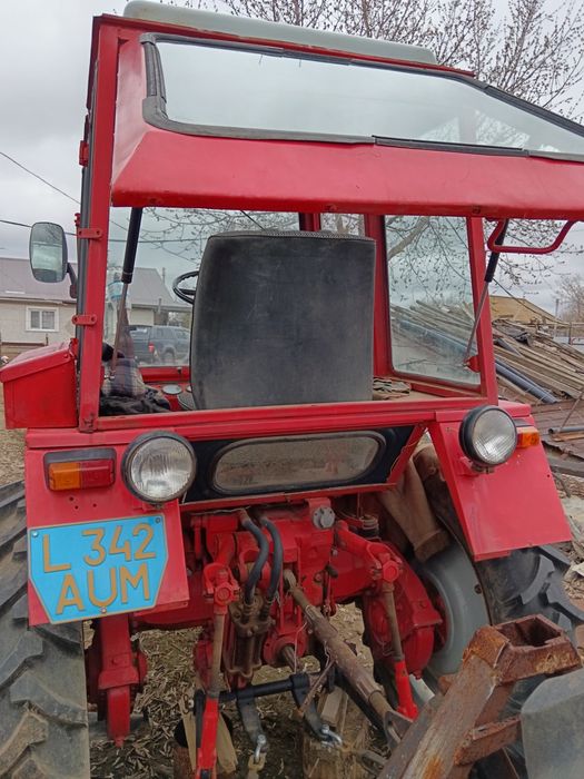 Продам трактор Т25