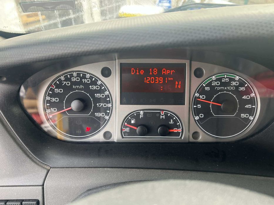 Бус за бързо хранене