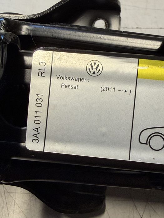 Cric original vw passat b7 alltrack