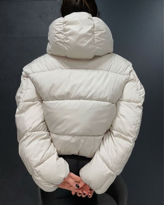 MANGO ново дамско късо яке в бежово