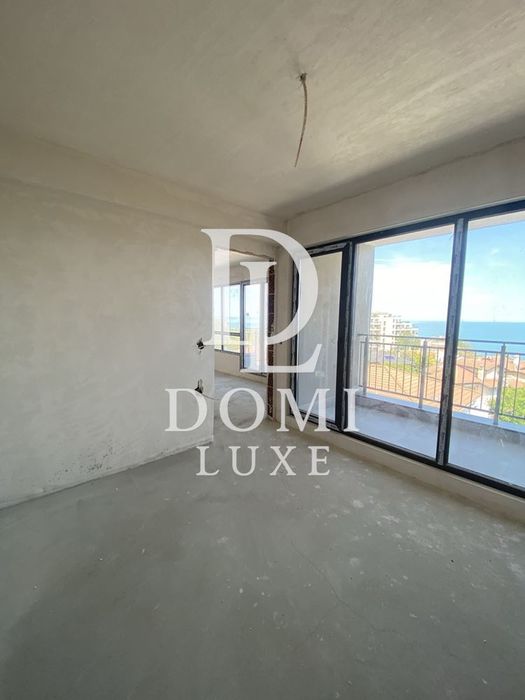 Продава се Двустаен апартамент в к.к. Слънчев ден - 52 кв.м за 2558 €/кв.м - Снимка #2