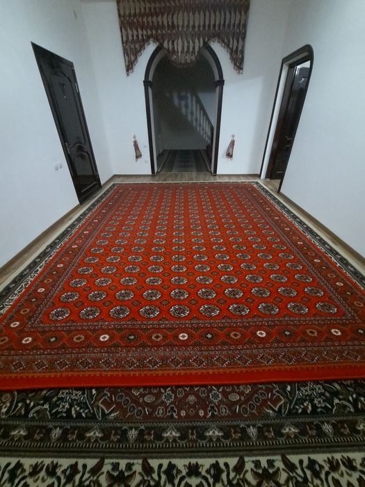 Хивинский гиламлар сотилади