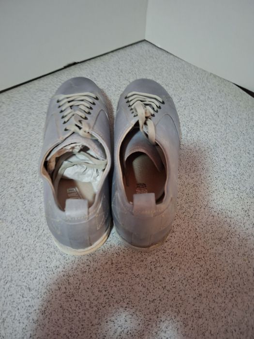 Tenisi piele marimea 40