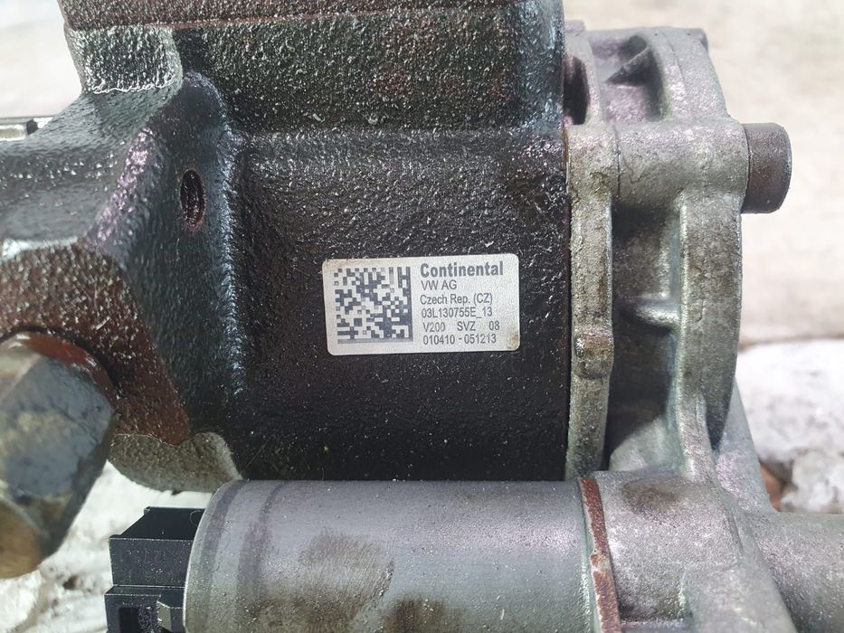 Pompa inalta presiune 1.6 tdi cayc cayb CLNA 03L130755E Skoda Fabia 2