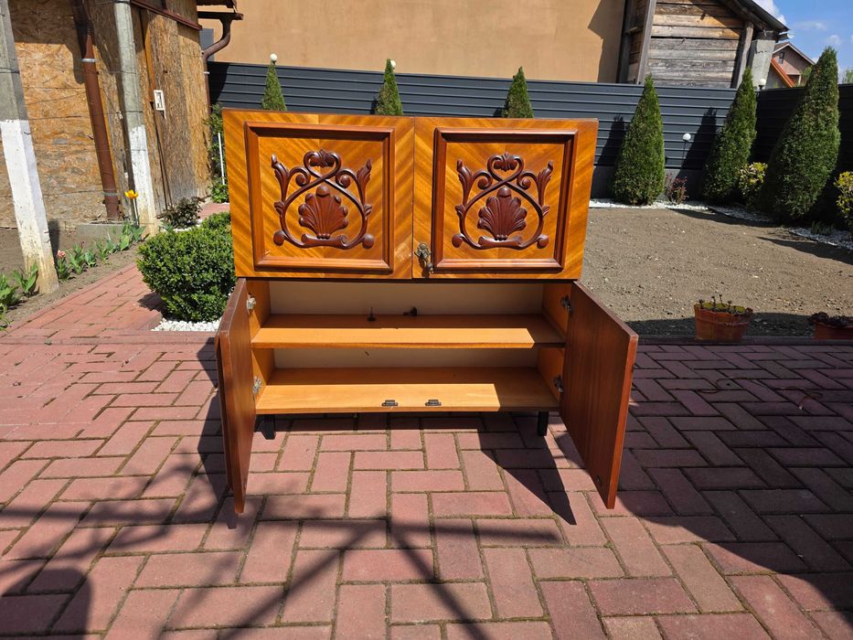 Dulap comoda multifuncțional