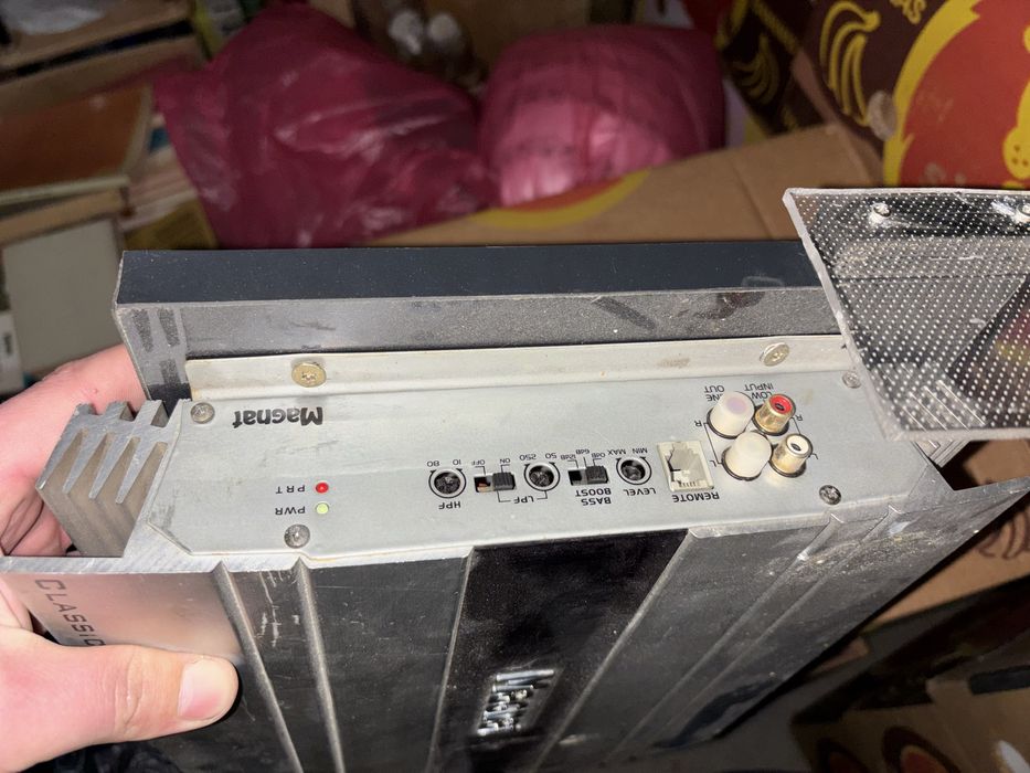 Vând tub de bass+ amplificator