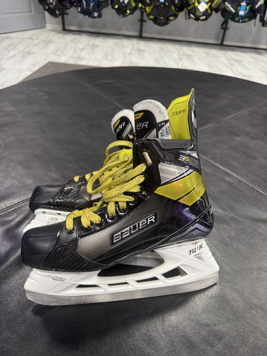 Коньки профессиональные в отличном состоянии