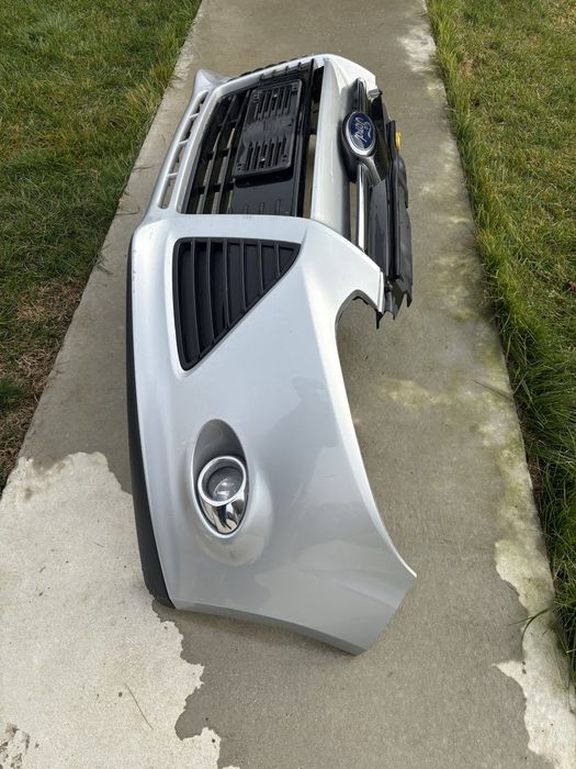 Предна броня Форд Фокус мк3