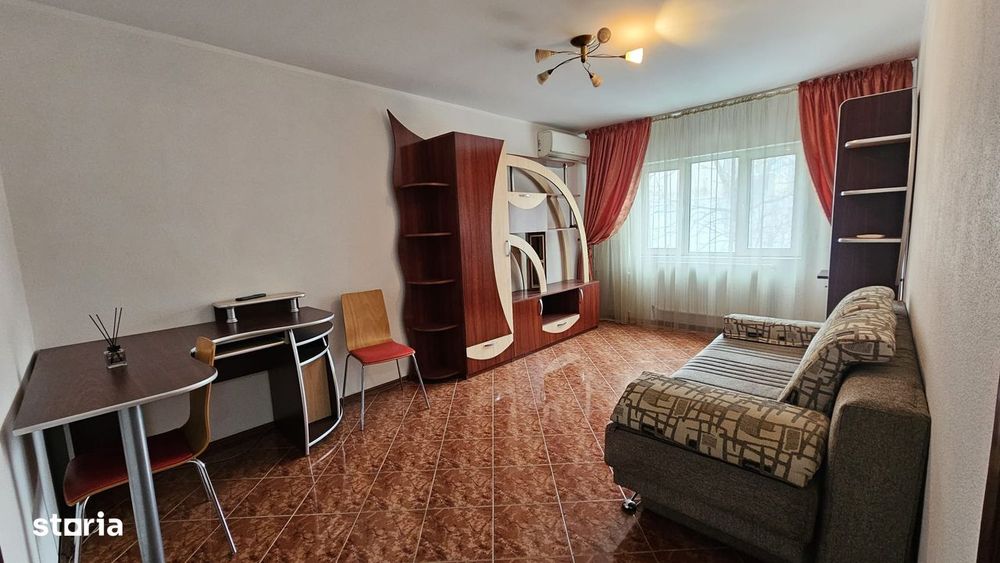 2 decomandate, etaj 2, Micro 17, la B-uri, mobilate, Pret 69.000 Euro