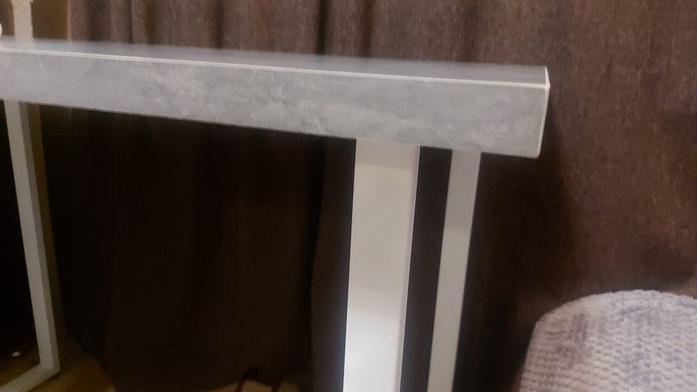 Продам кухонный столик в стиле лофт.