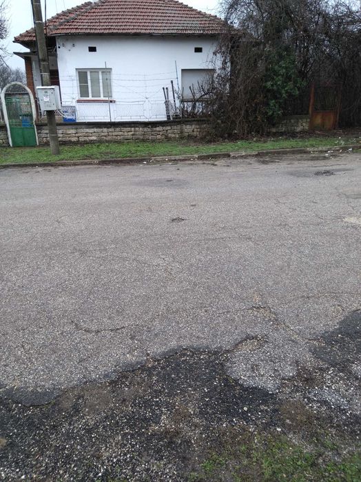 Продава се Къща в с. Телиш, Област Плевен - 2 кв.м за 5610 €/кв.м - Снимка #3