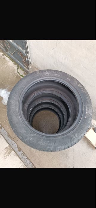 Шины 215/55/17 Goodyear